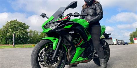 2023 Kawasaki Ninja 650 Performance Edition Review