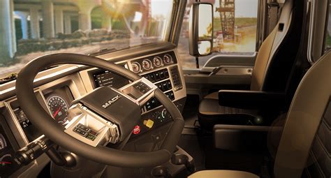 2018-mack-semi-truck-interior - The Fast Lane Truck