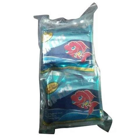 Aquarium Fish Food at Rs 150/pack | Fish Feed in Kolkata | ID: 15034019588