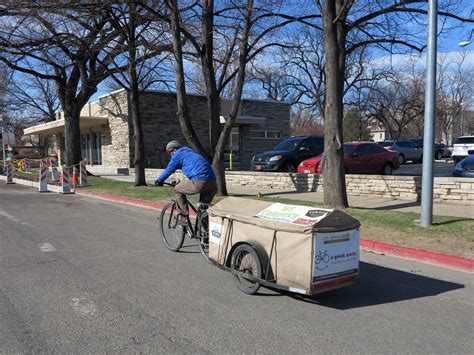 Rob's Bike Courier Service in Fort Collins Colorado