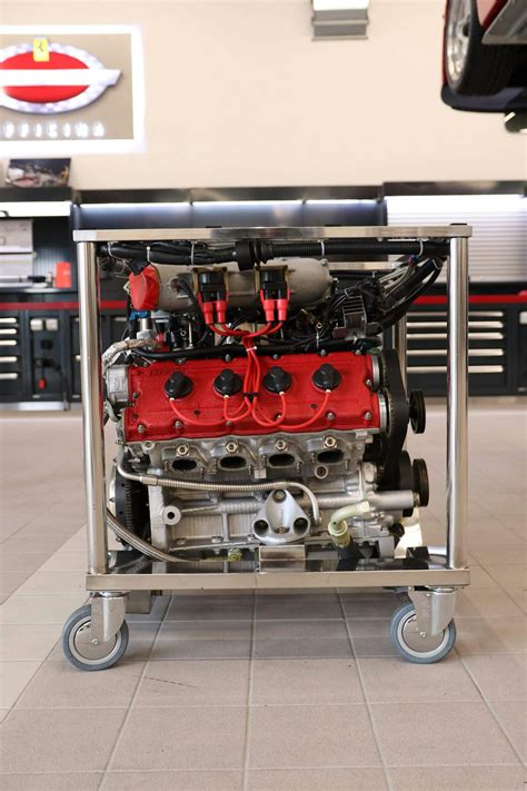 FERRARI F40 ENGINE - 1,000KM FROM NEW