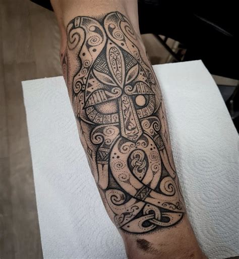 Top 70+ celtic leg tattoos - in.coedo.com.vn