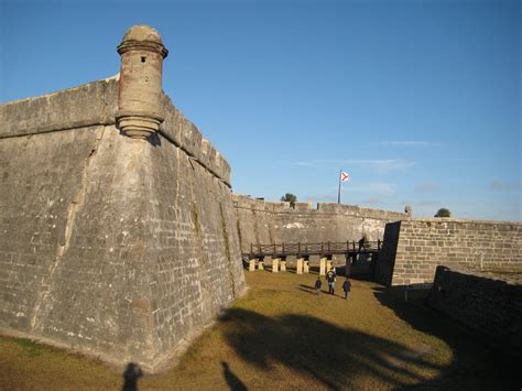 Chily Expeditions: Fort Matanzas in St Augustine