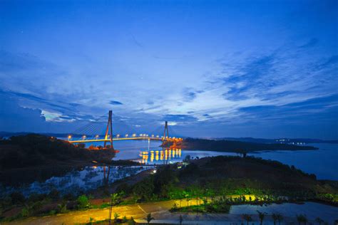 Jembatan Barelang Batam by dhiekanchuters on DeviantArt