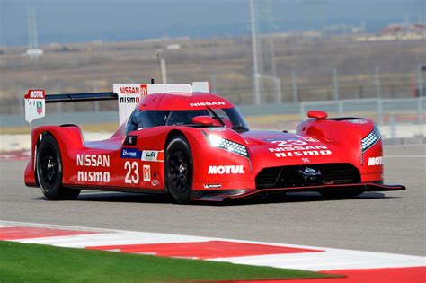 2015 Nissan GT-R LM Nismo racer revealed | PerformanceDrive