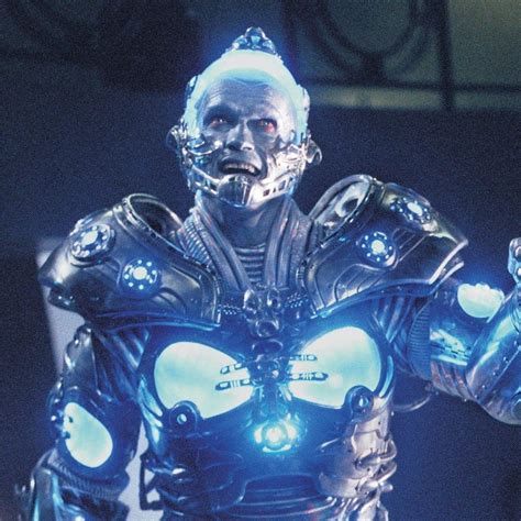 Arnold Schwarzenegger as Mr Freeze in 'Batman & Robin | Batman and ...