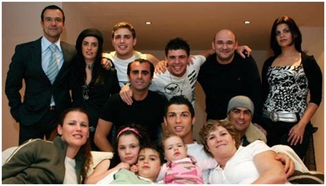 Cristiano Ronaldo Family Photos, Profile & Biography Profile