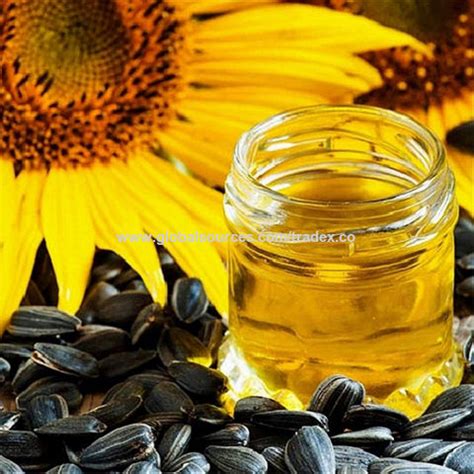 Buy Wholesale United States Cooking Sunflower Oil Organic Cold Pressed Sunflower Oil 1l Plastic ...