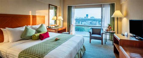 Deluxe Room | Bangkok Palace Hotel rooms