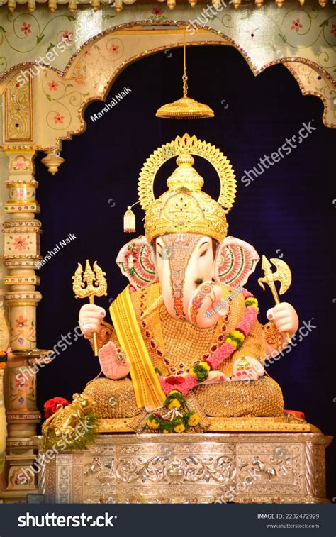 Shreemant Dagdusheth Halwai Ganpati Mandirpunemaharashtra Stock Photo 2232472929 | Shutterstock