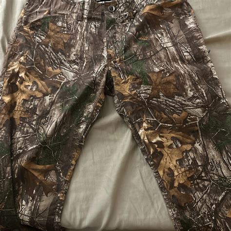 Realtree Camo Pants -Size 38/30 -Amazing condition... - Depop