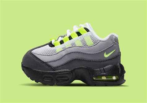 Nike Air Max 95 "Neon" - Store List + Release Info | SneakerNews.com