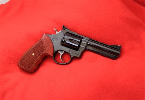 Taurus 689 wood grips - Re-phrasing | Taurus Firearm Forum