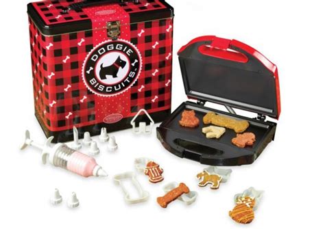 Dog Treat Maker with Decorating Kit