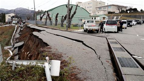 Major earthquake strikes Japan, triggering Tsunami alerts and causing widespread damage - LNW ...