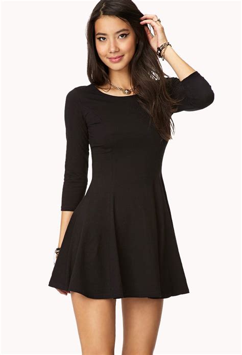 cute, simple, little black dress :) | Black dress, Black long sleeve dress, Fashion