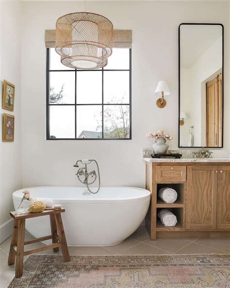 38 Bathtub Chandelier Ideas That Will Turn Your Bathroom into a ...