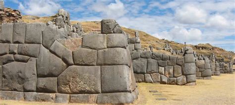 Sacsayhuaman - 7 Wonders