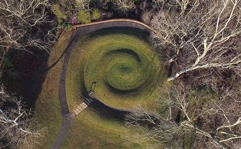 Ohio Serpent Mound: Aerial views of this national historic location