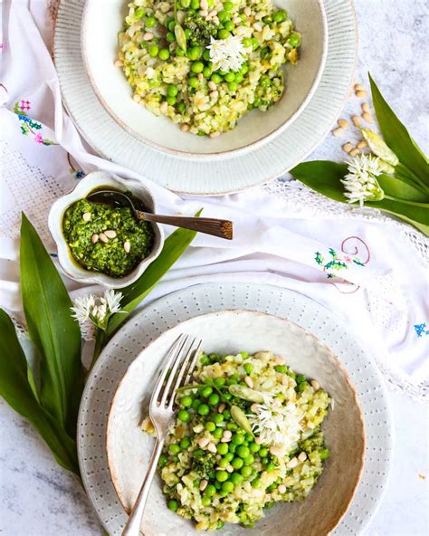 Wild Garlic Pesto & Pea Risotto- Vegan – The Vegan Larder