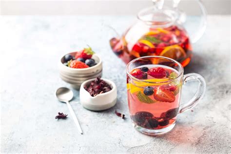 Fruit Tea Benefits: Top 7 Fruit Teas to Try