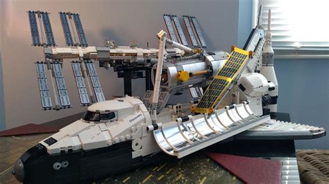 Lego's NASA Space Shuttle Discovery set with Hubble is a space geek's dream (review) | Space