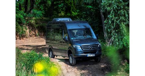 Mercedes-Benz Vans Canada unveils 2023 Sprinter with complete all-wheel drive, transmission ...