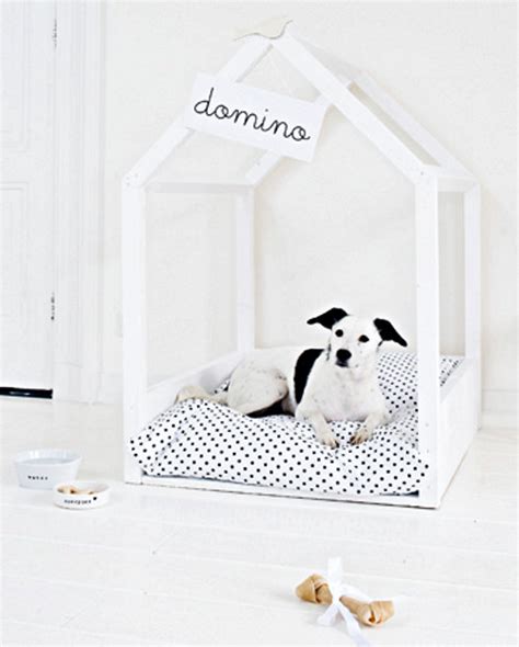 19 Wooden Dog Beds To Create For Your Furry, Four-Legged Friends