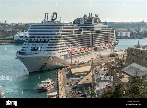 Cruise ship MSC Meraviglia in port, Valetta, Malta Stock Photo - Alamy