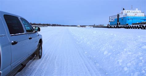 Inuvik, Northwest Territories 2013 / 2014 / 2015: More on the ice road