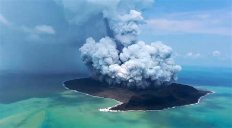 tsunami warning tonga volcano eruption - reespomryir