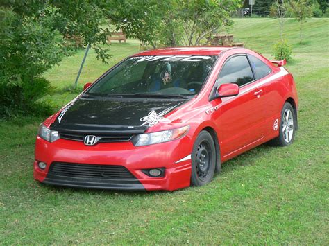 View of Honda Civic Coupe LX. Photos, video, features and tuning of vehicles. gr8autophoto.com