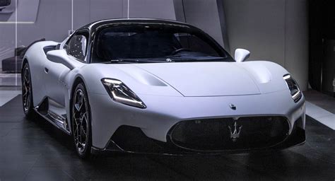 The New Maserati MC20 Looks Even Better In The Flesh | Carscoops