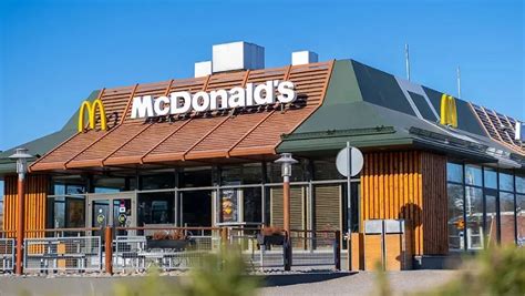 McDonald's Near Me - Find Nearest McDonald's [Quick Steps]