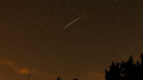 How to observe the dazzling summer meteor shower known as the Perseids – Internewscast Journal