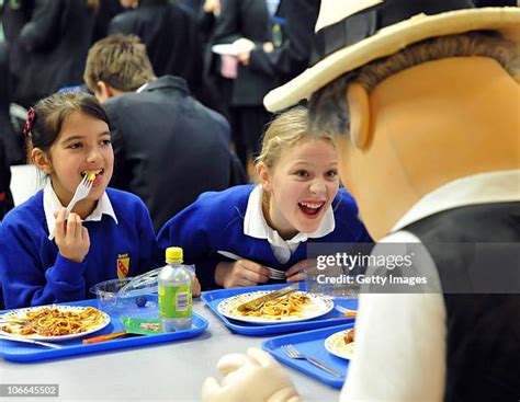 Hall Mead School Photos and Premium High Res Pictures - Getty Images