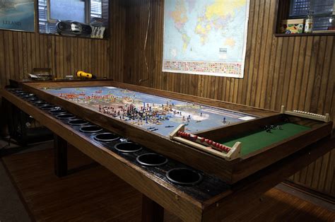 Custom Axis & Allies Table | 建築