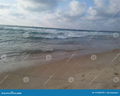 Ashdod beach stock image. Image of reflection, sand - 191058759