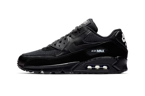 Nike Air Max 90 Essential Black and White | Drops | Hypebeast