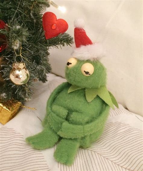 Kermit The Frog Christmas Meme - Meme Walls