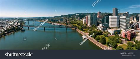 2 12 River Bridge Portland Aerial Images, Stock Photos & Vectors | Shutterstock