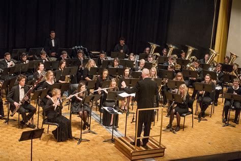 Concert Band and Wind Ensemble to perform ‘Heroes’ | East Tennessean