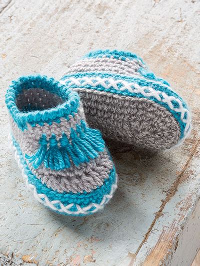 Crochet Quick & Easy Baby Moccasins Pattern and Video • Craftdrawer