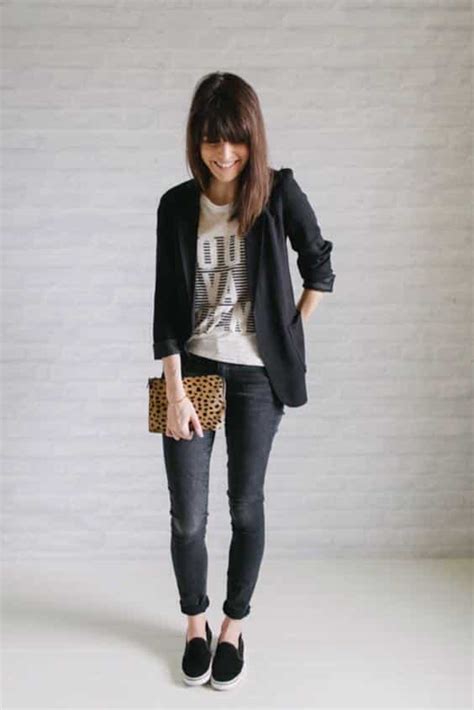 23 Cute Outfits To Wear With Slip-On Sneakers For Chic Look