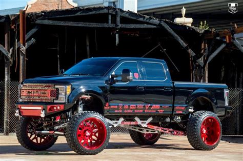 2017 ford f250 lariat lifted SEMA truck for sale