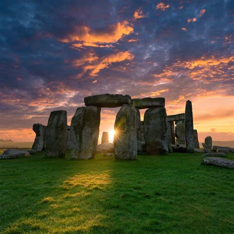 Harold Silva Trending: Summer Solstice Stonehenge Parking