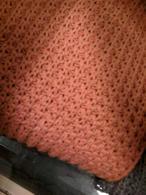 knitted blanket- interesting texture Love the color | Knitted blankets ...