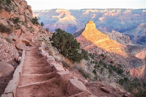 How to Hike the South Kaibab and Bright Angel Trail in One Day – Earth Trekkers