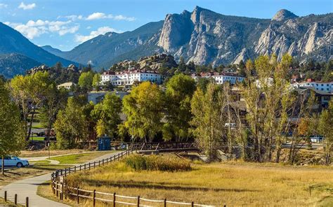 Six Things to Do While in Estes Park Colorado | Wildland Trekking Blog