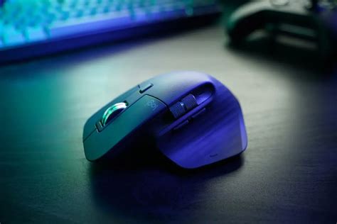 How to Install New Logitech Gaming Mouse | Robots.net